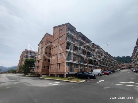 Apartment For Auction at Goodview Heights