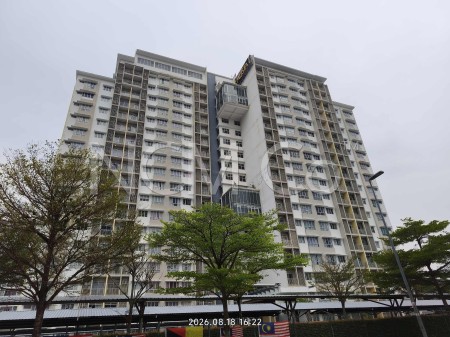 Apartment For Auction at Kalista Residence