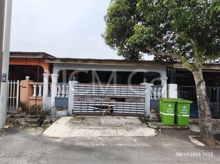 Terrace House For Auction at Taman Seri Mahkota Aman