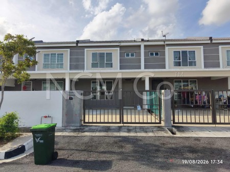 Terrace House For Auction at Taman Seri Bayu