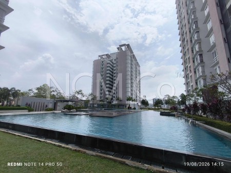 Apartment For Auction at Vina Residency