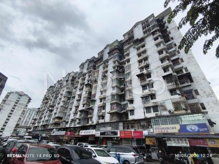 Flat For Auction at Desa Intan