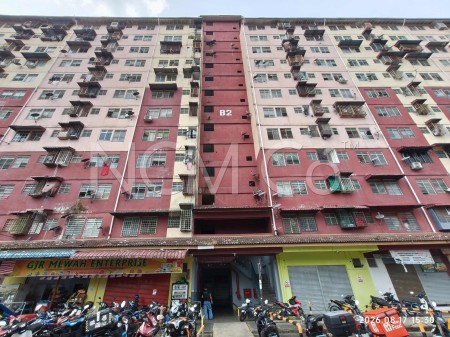 Apartment For Auction at Pangsapuri Desa Lembah Permai