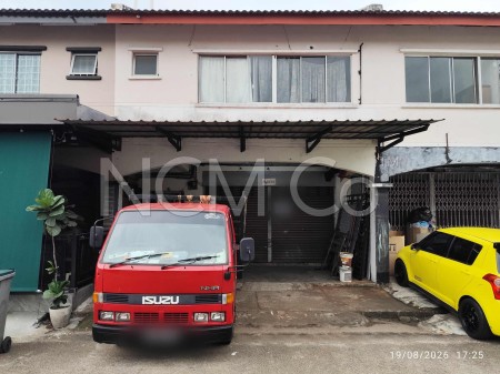 Shop Office For Auction at Taman Scientex