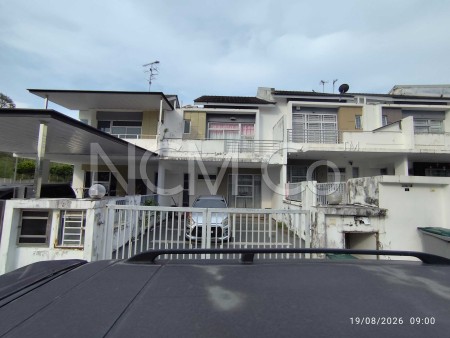 Terrace House For Auction at Taman Laman Setia