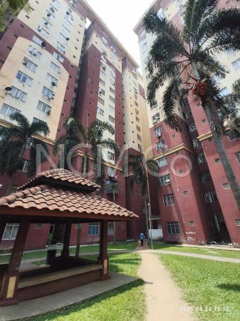 Apartment For Auction at Mentari Court 1