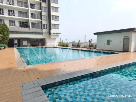 Condo for Auction