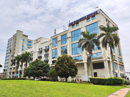 Office For Auction at Plaza Dwitasik