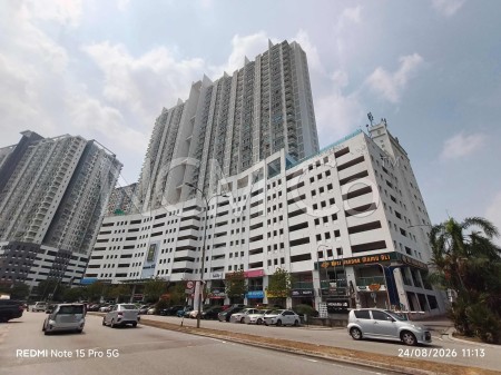 Apartment For Auction at Menara U2