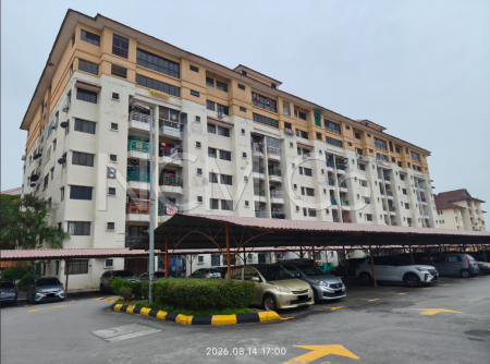 Apartment For Auction at Vista Bayu