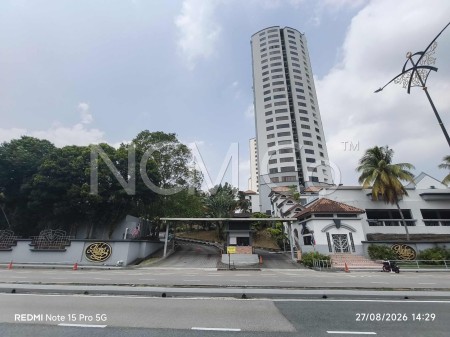 Apartment for Auction