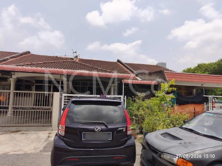 Terrace House For Auction at Taman Manggis