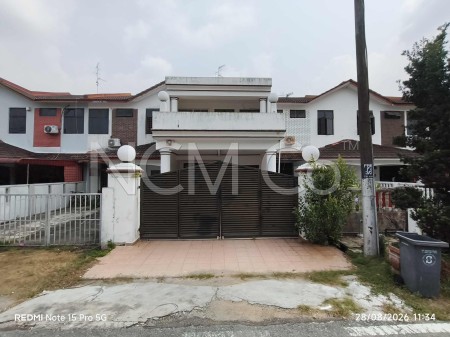 Terrace House For Auction at Taman Mewah