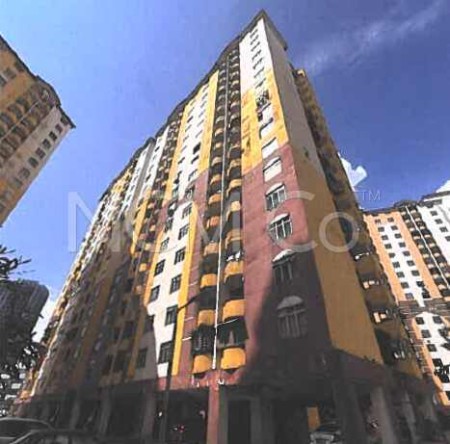Apartment For Auction at Lagoon Perdana Apartment