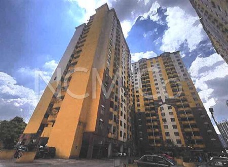 Apartment For Auction at Lagoon Perdana Apartment