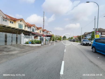 Terrace House for Auction