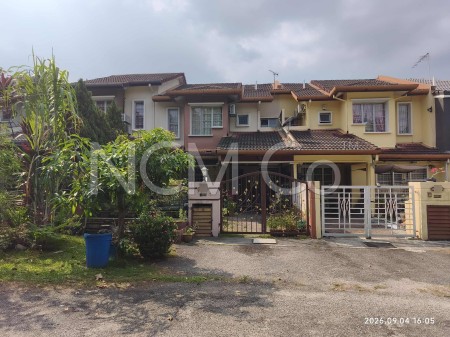Terrace House For Auction at Putra Bistari