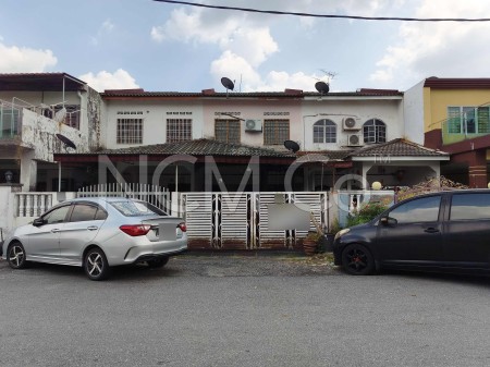 Terrace House For Auction at Taman Mewah Baru