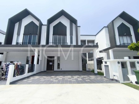 Terrace House For Auction at Eco Forest