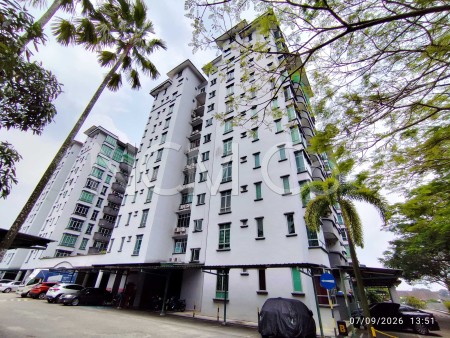 Apartment For Auction at Perling Apartment