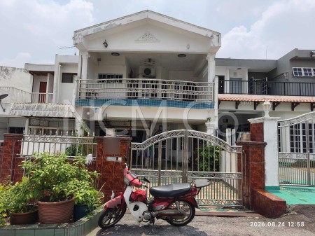 Terrace House For Auction at Taman Bukit Anggerik