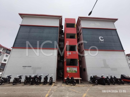 Apartment For Auction at Pangsapuri Seri Saujana