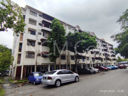 Apartment For Auction at Gugusan Cempaka