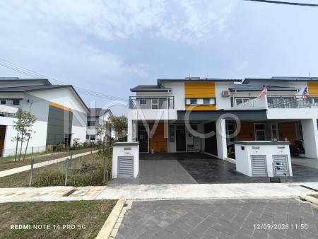 Terrace House For Auction at Kita Mesra