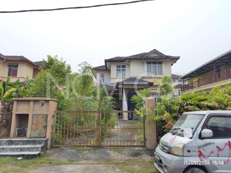 Bungalow House For Auction at Prima Beruntung