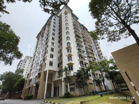 Condo For Auction at Cyberia SmartHomes