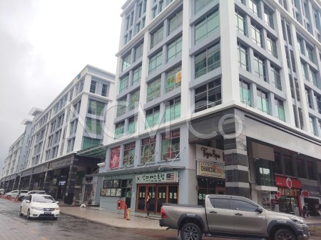 Office For Auction at KK Times Square Signature Office