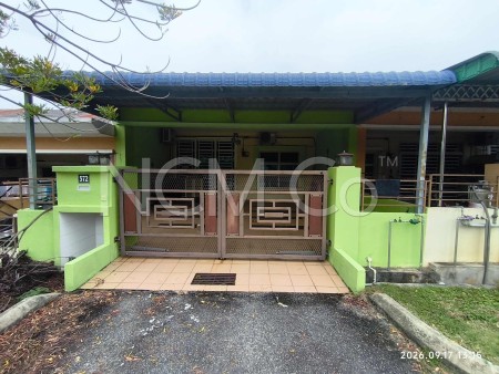 Terrace House For Auction at Taman Nusa Intan