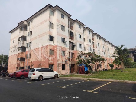 Apartment For Auction at Taman Sri Nelayan Flat
