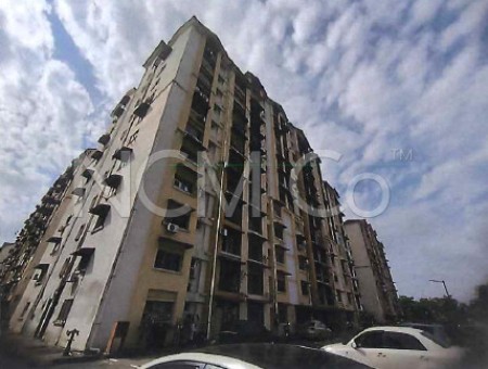 Apartment For Auction at Vista Lavender