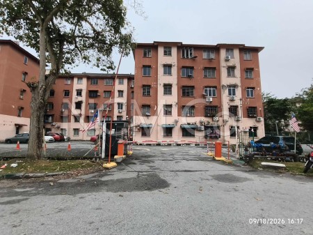 Apartment For Auction at Kenanga Apartment
