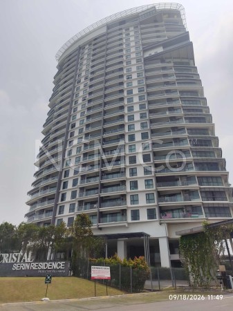 Apartment For Auction at Cristal Serin Residence
