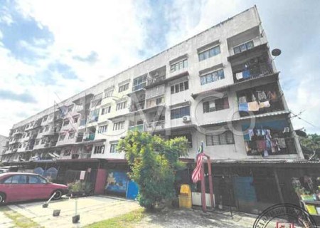Apartment For Auction at Taman Chi Liung
