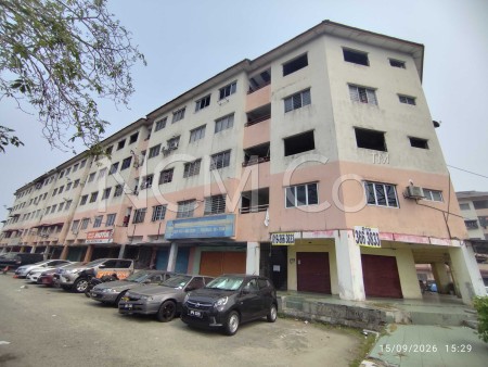 Apartment For Auction at Taman Pendamar Indah 2