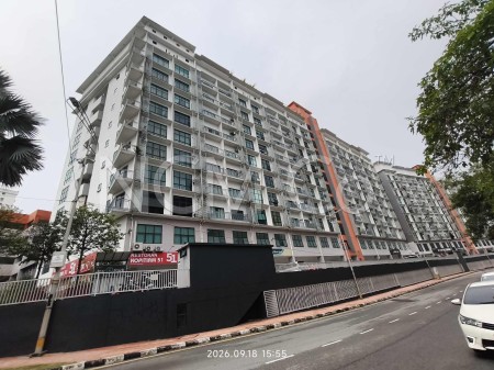 Retail Space For Auction at Boulevard 51