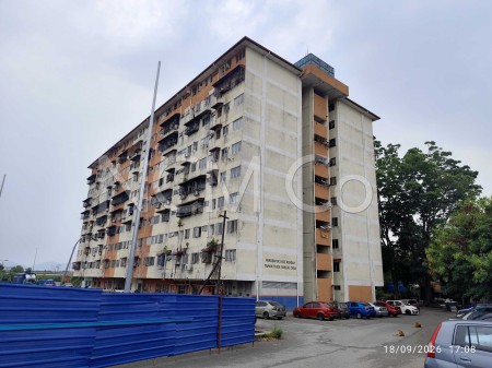 Apartment For Auction at Pangsapuri Taman Tasik Sungai Chua