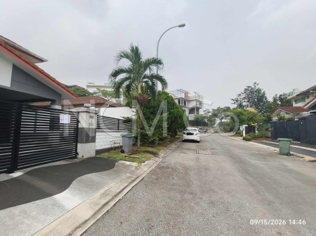 Terrace House For Auction at Taman Austin Heights
