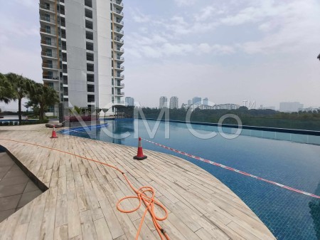 Apartment For Auction at ParkHill Residence