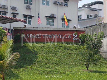 Apartment For Auction at Andari Townvilla