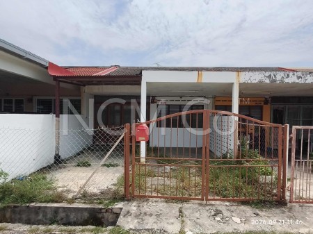 Terrace House For Auction at Taman Harapan