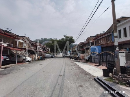 Terrace House For Auction at Taman Saga