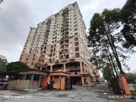 Apartment For Auction at Vista Saujana