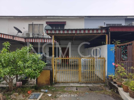 Terrace House For Auction at Taman Sentosa