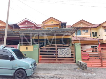 Terrace House For Auction at Taman Puncak Bougainvillea
