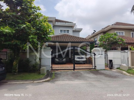 Bungalow House For Auction at Section 11