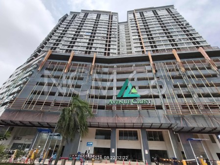 SOHO For Auction at Avenue Crest